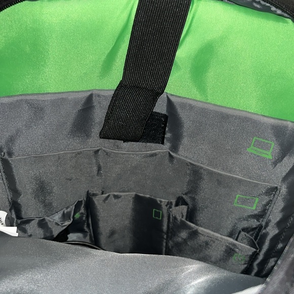 HP Smart Black Backpack - Picture 5 of 6